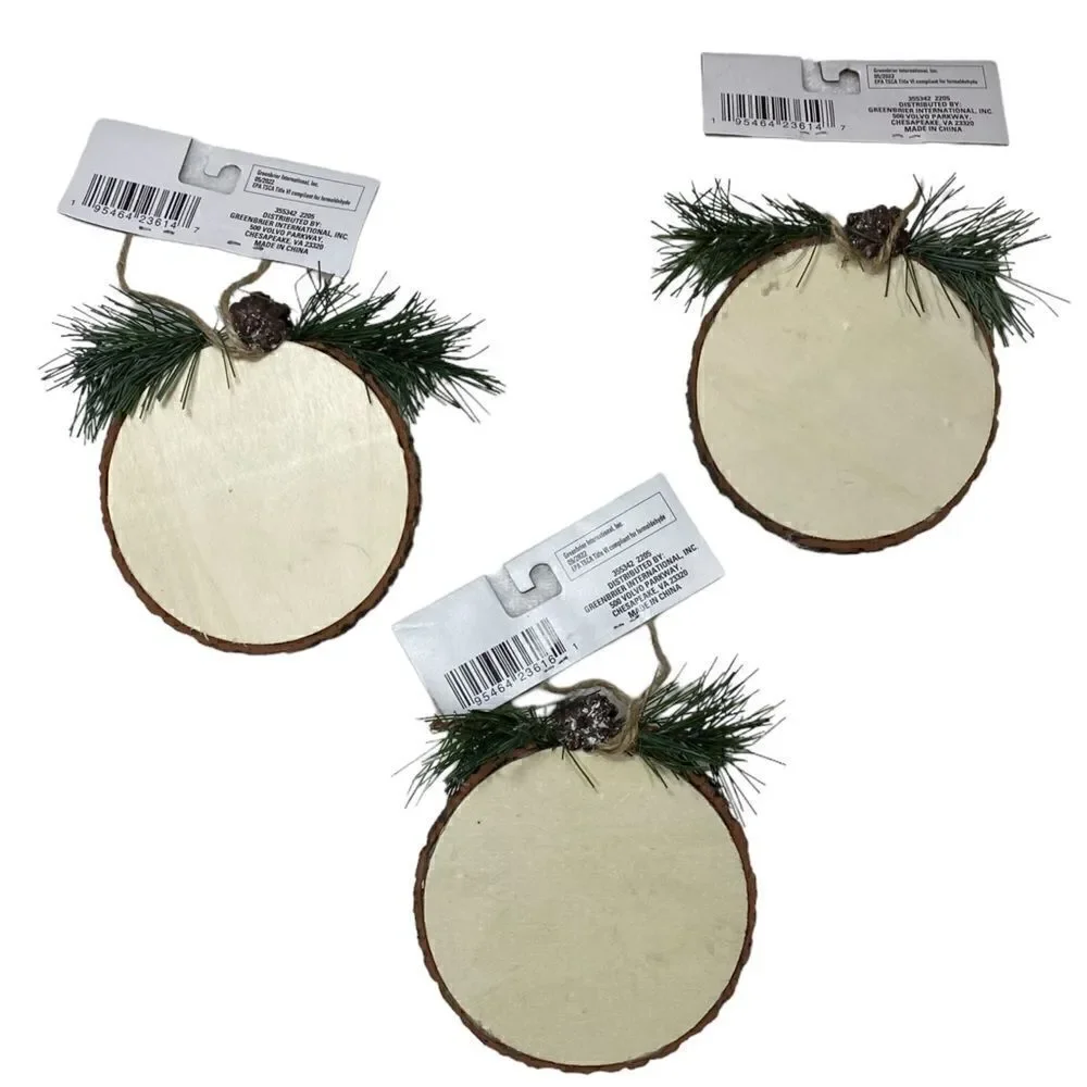 NWT Three Rustic Wooden Christmas Holiday Farmhouse Plaid Ornaments